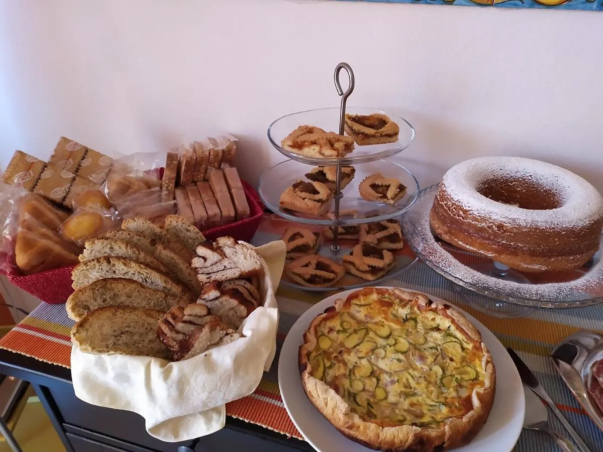 L'Iris Bed & Breakfast Stellanello