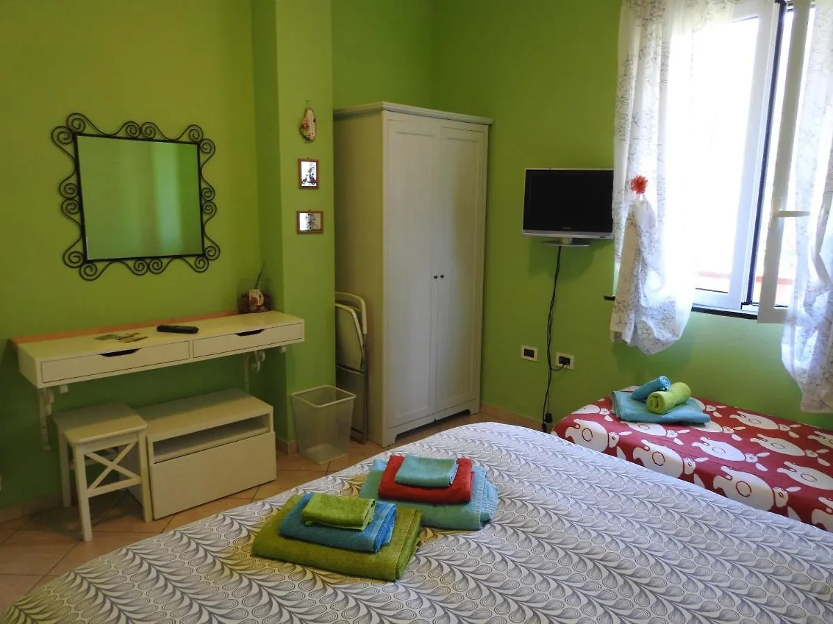 L'Iris Bed & Breakfast Stellanello 0*,