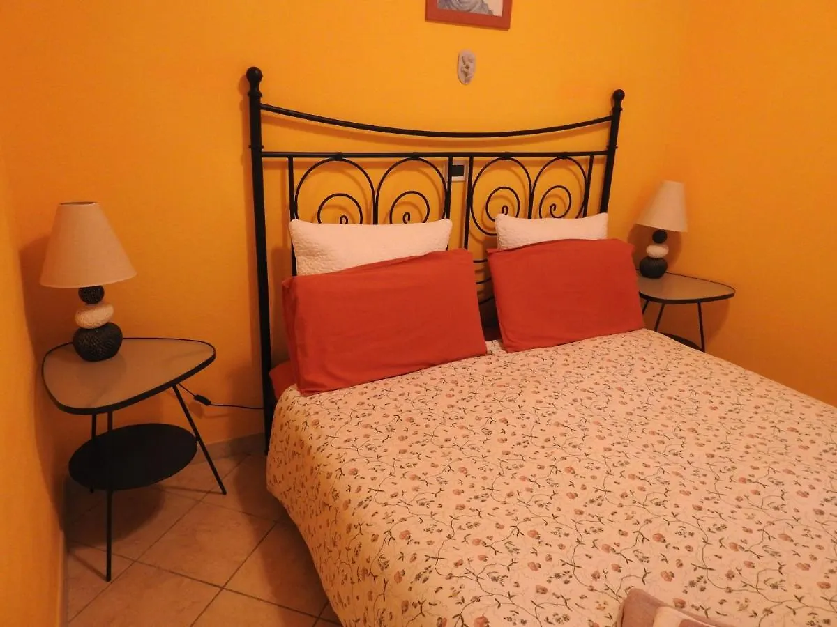 L'Iris Bed & Breakfast Stellanello